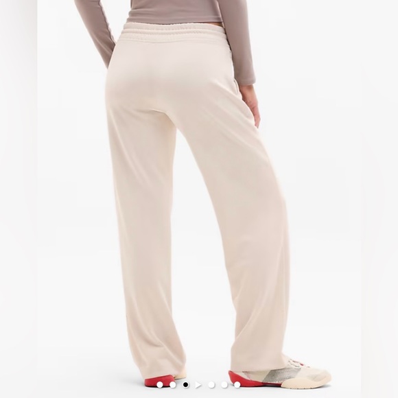 ATHLETA - SEASOFT STRAIGHT PANT - Picture 3 of 9